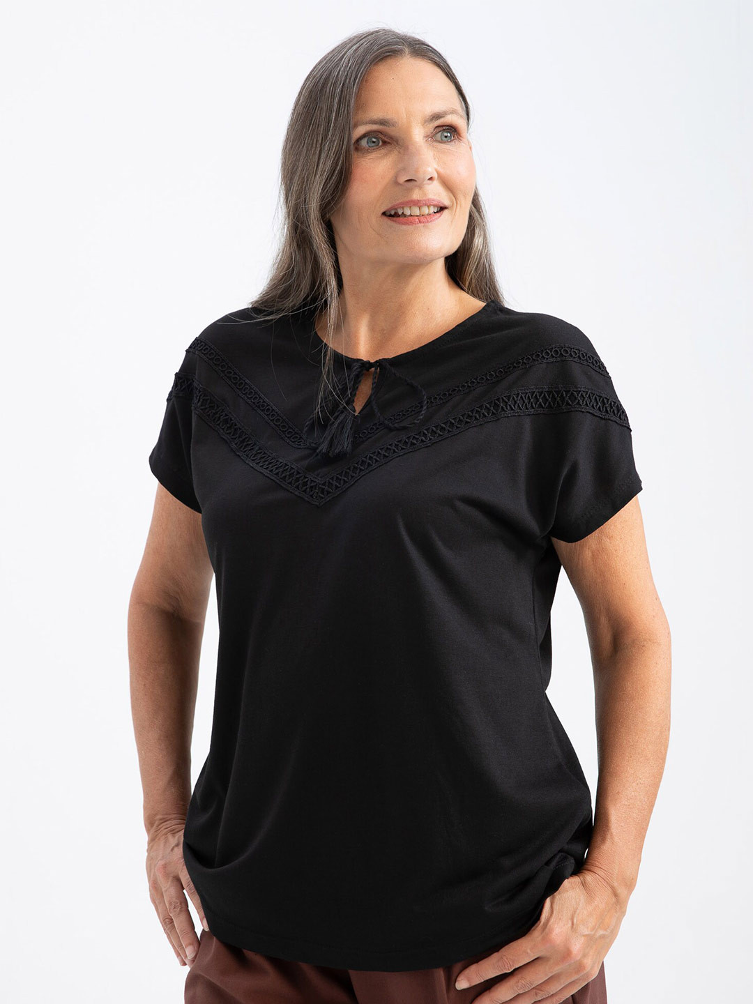 

DeFacto Women Extended Sleeves T-shirt, Black