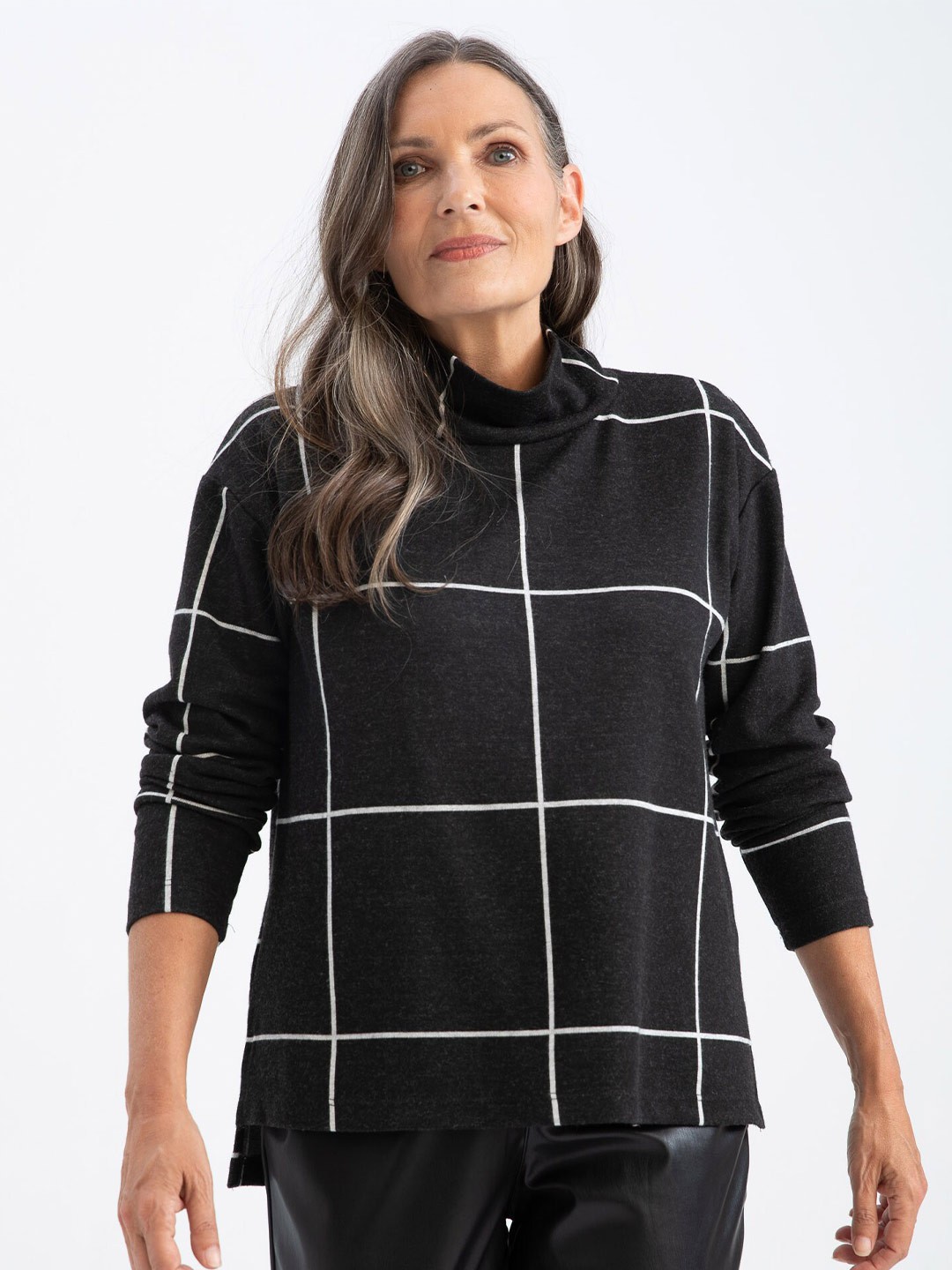 

DeFacto Women Checked High Neck T-shirt, Black