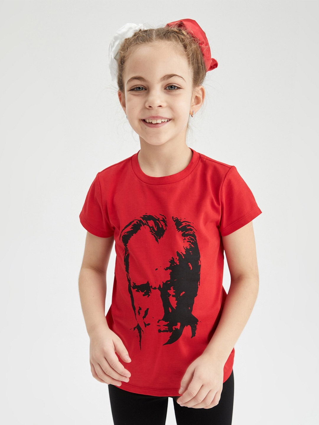 

DeFacto Girls Printed Round Neck Pure Cotton Top, Red