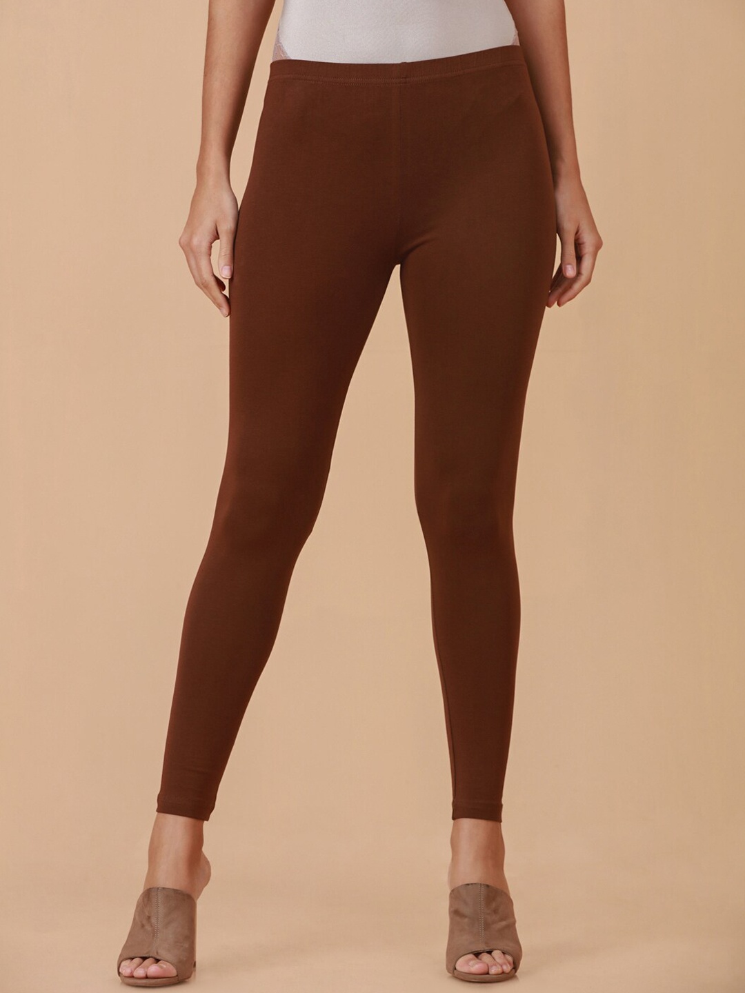 

Soch Angle-Length Cotton Leggings, Brown