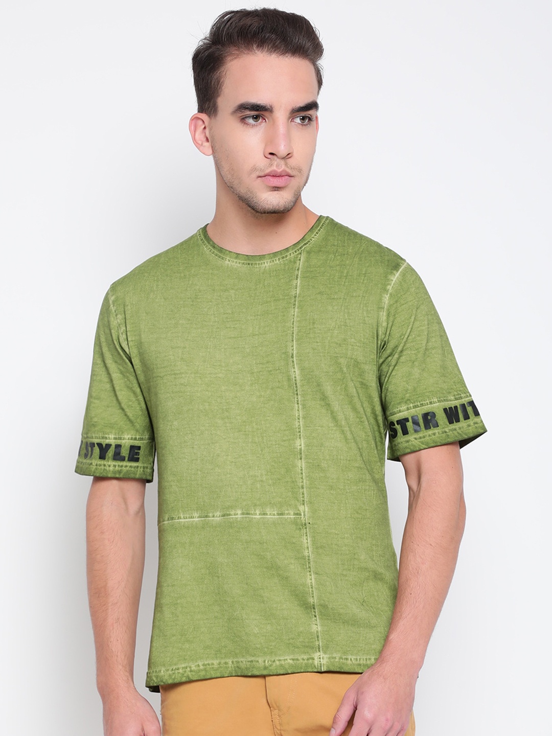 

Belliskey Men Round Neck Cotton T-shirt, Green