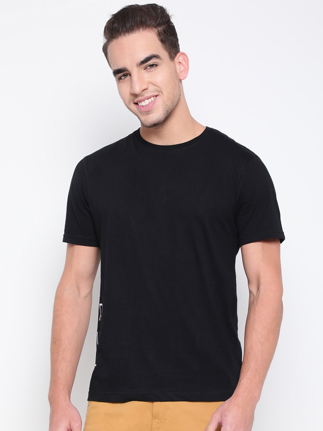 

Belliskey Men Round Neck Cotton T-shirt, Black