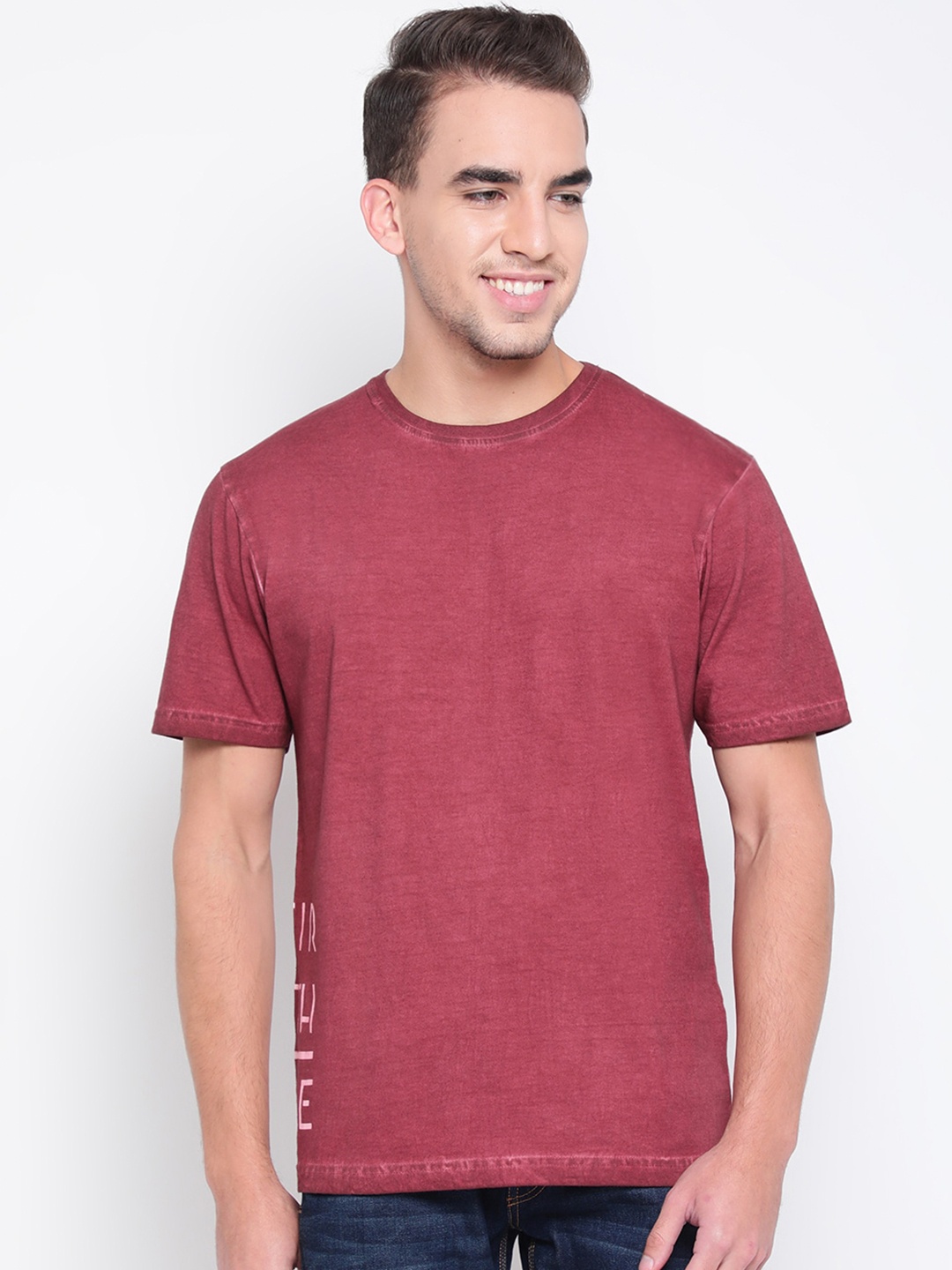 

Belliskey Men Round Neck Cotton T-shirt, Maroon