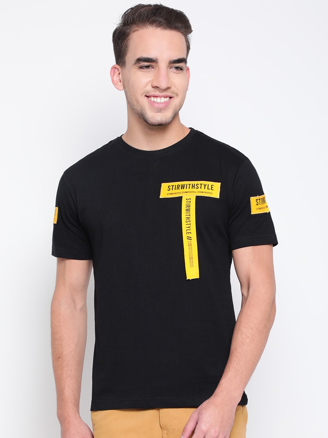 

Belliskey Men Typography Printed Cotton T-shirt, Black