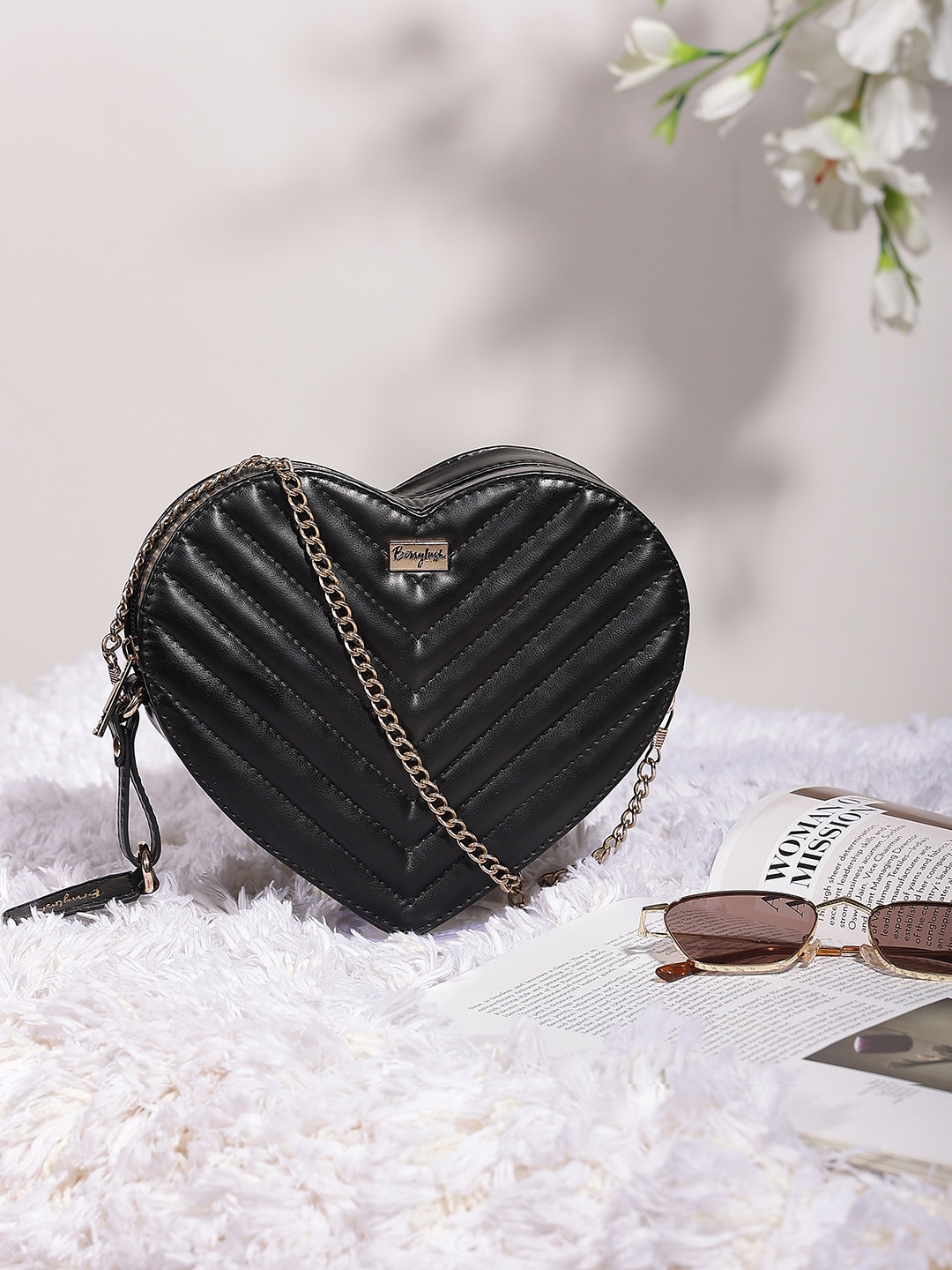 

Berrylush Structured Sling Bag with Quilted, Black