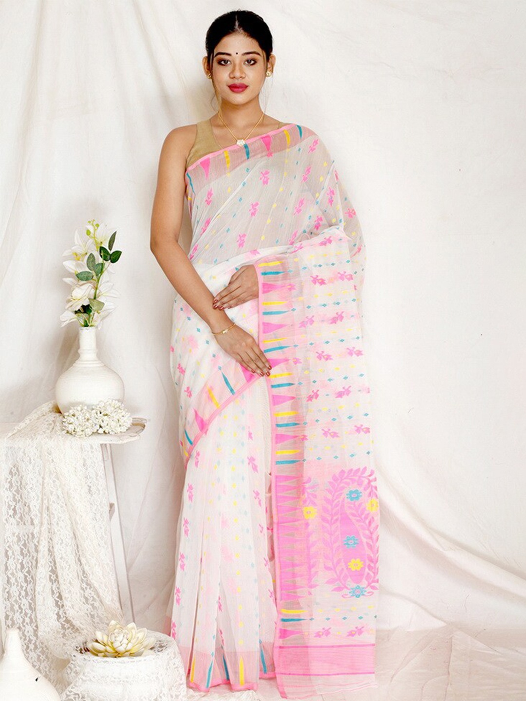 

AllSilks Woven Design Pure Cotton Taant Saree, White