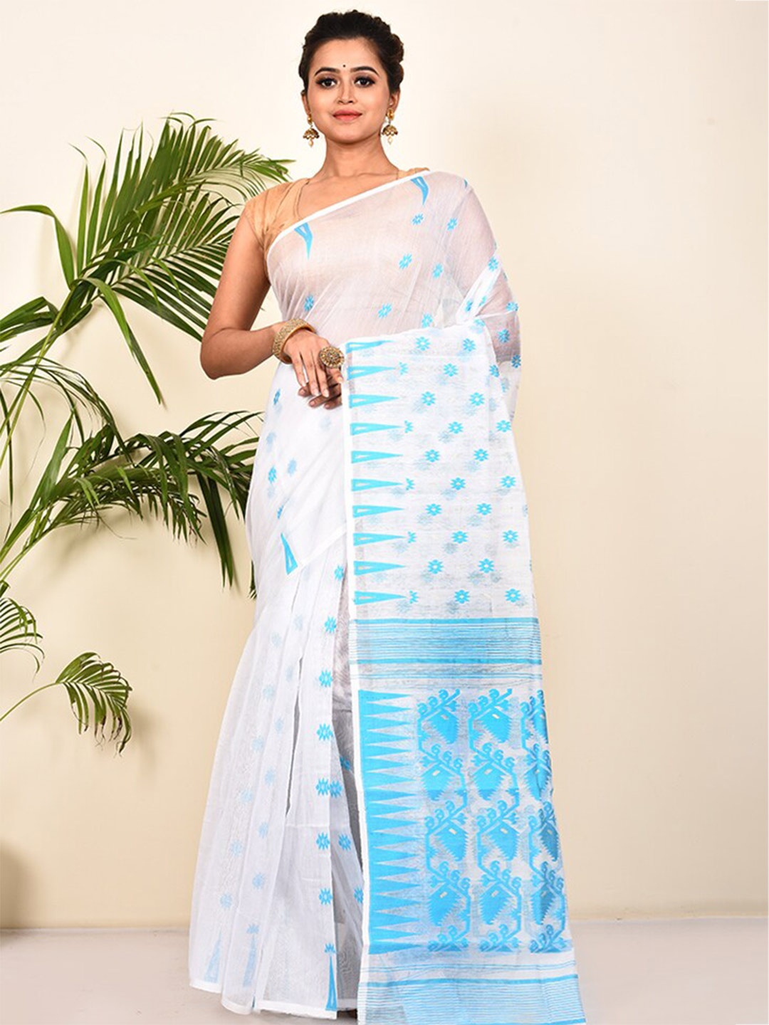 

AllSilks Woven Design Pure Cotton Taant Saree, White