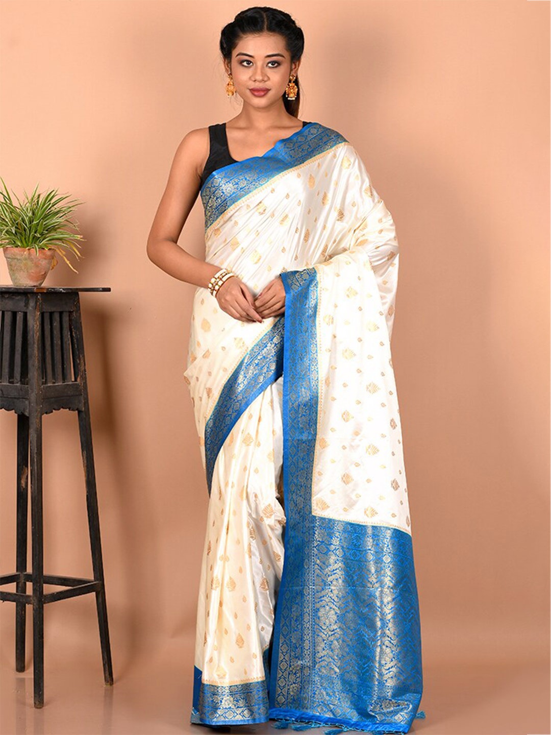 

AllSilks Woven Design Zari Saree, Off white