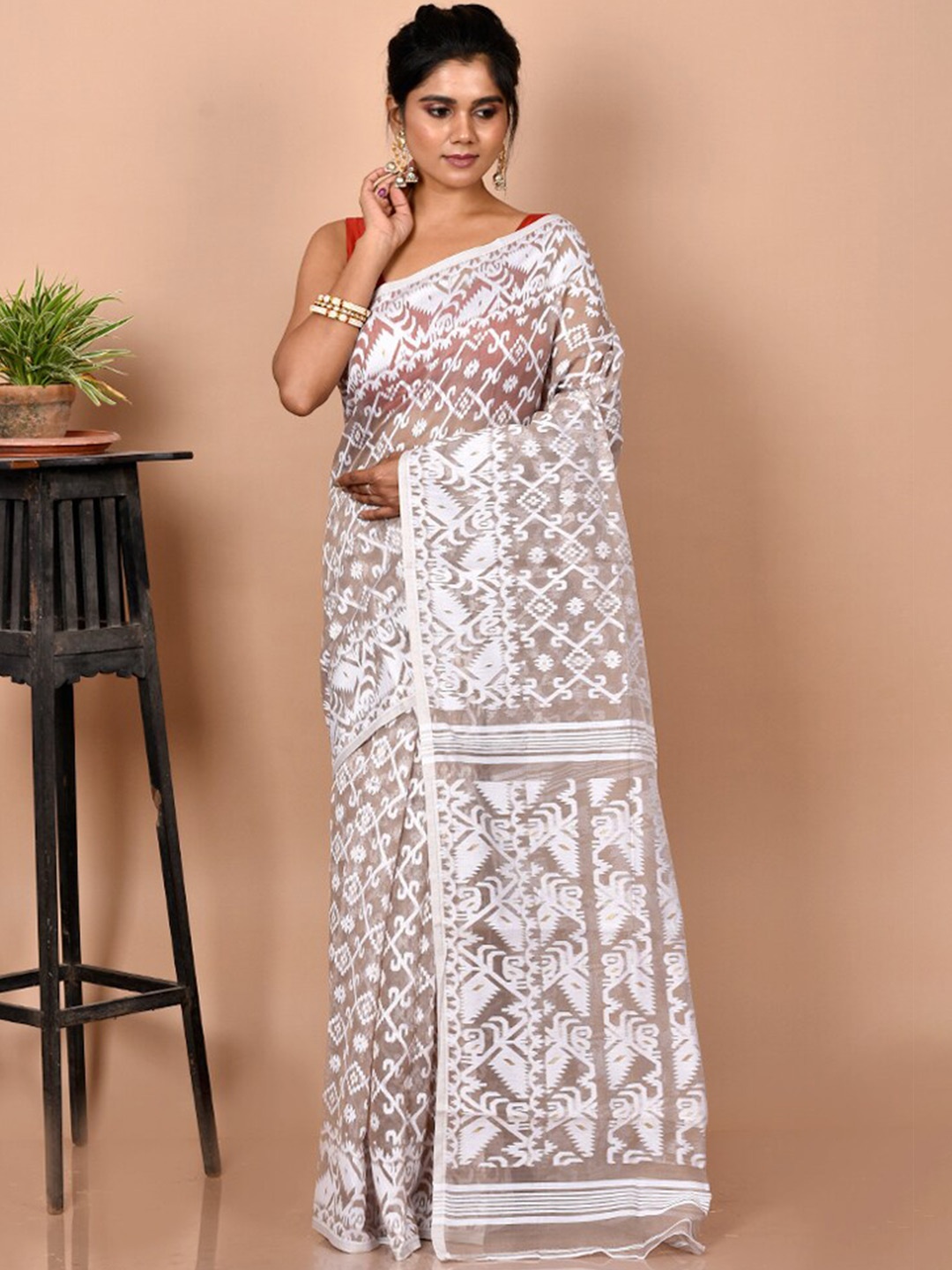 

AllSilks Pure Cotton Taant Saree, Grey