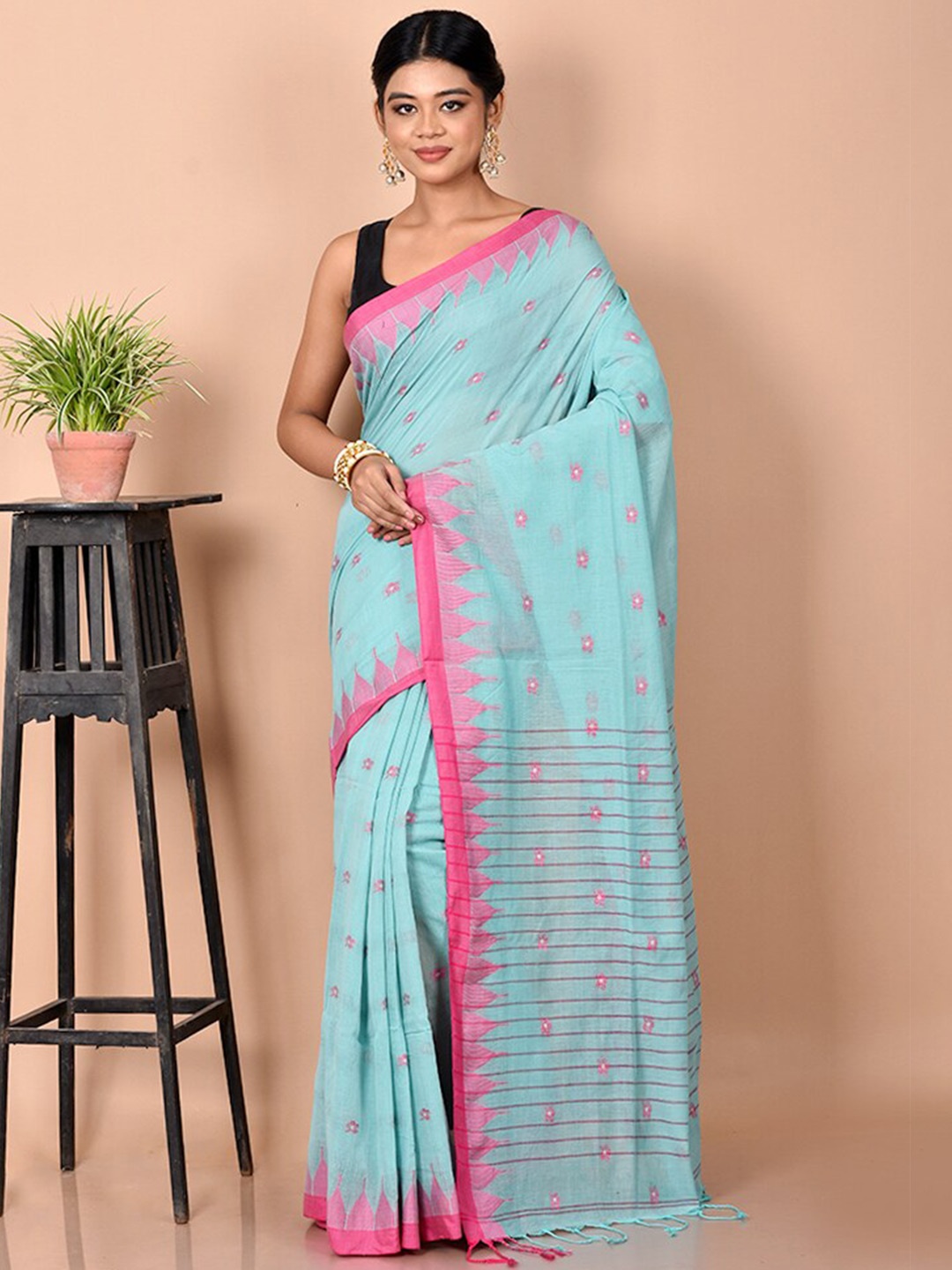 

AllSilks Woven Design Saree, Turquoise blue