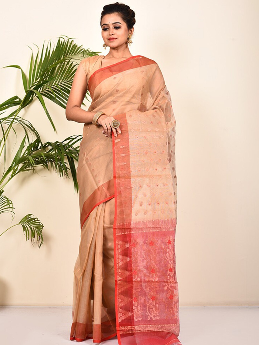 

AllSilks Woven Design Zari Pure Cotton Taant Saree, Beige