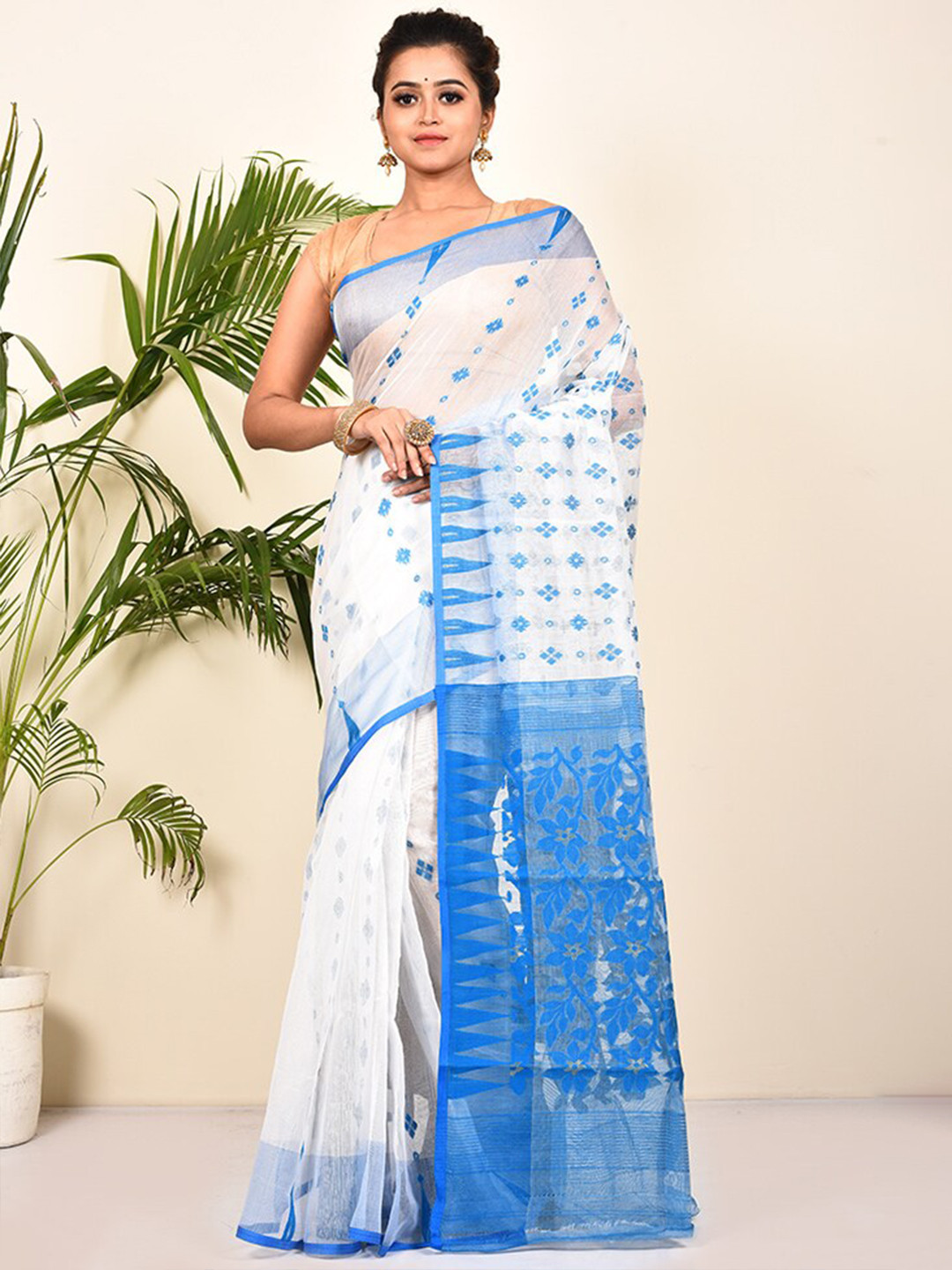 

AllSilks Woven Design Pure Cotton Taant Saree, White