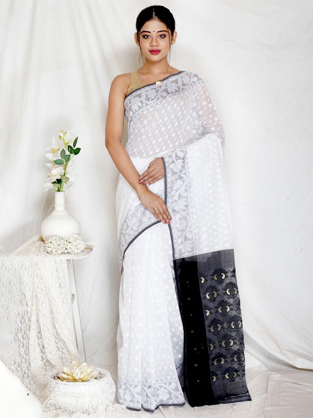 

AllSilks Woven Design Pure Cotton Taant Saree, White