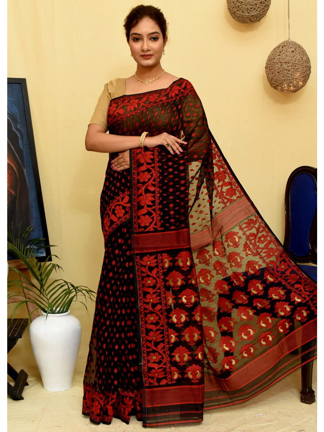 

AllSilks Woven Design Pure Cotton Taant Saree, Black