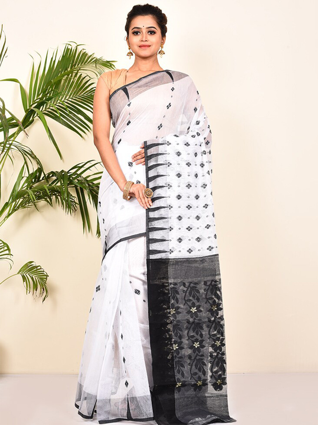 

AllSilks Woven Design Pure Cotton Taant Saree, White