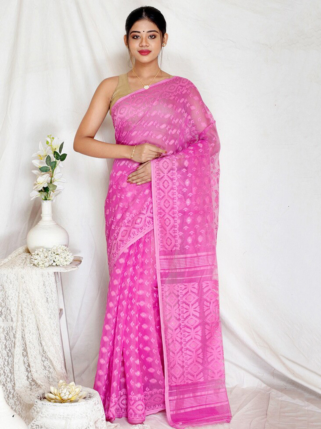 

AllSilks Woven Design Pure Cotton Taant Saree, Mauve