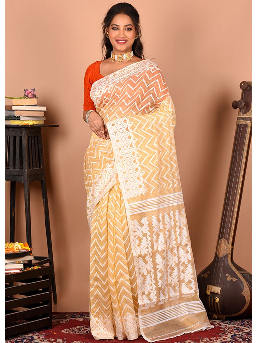 

AllSilks Woven Design Pure Cotton Taant Saree, Cream