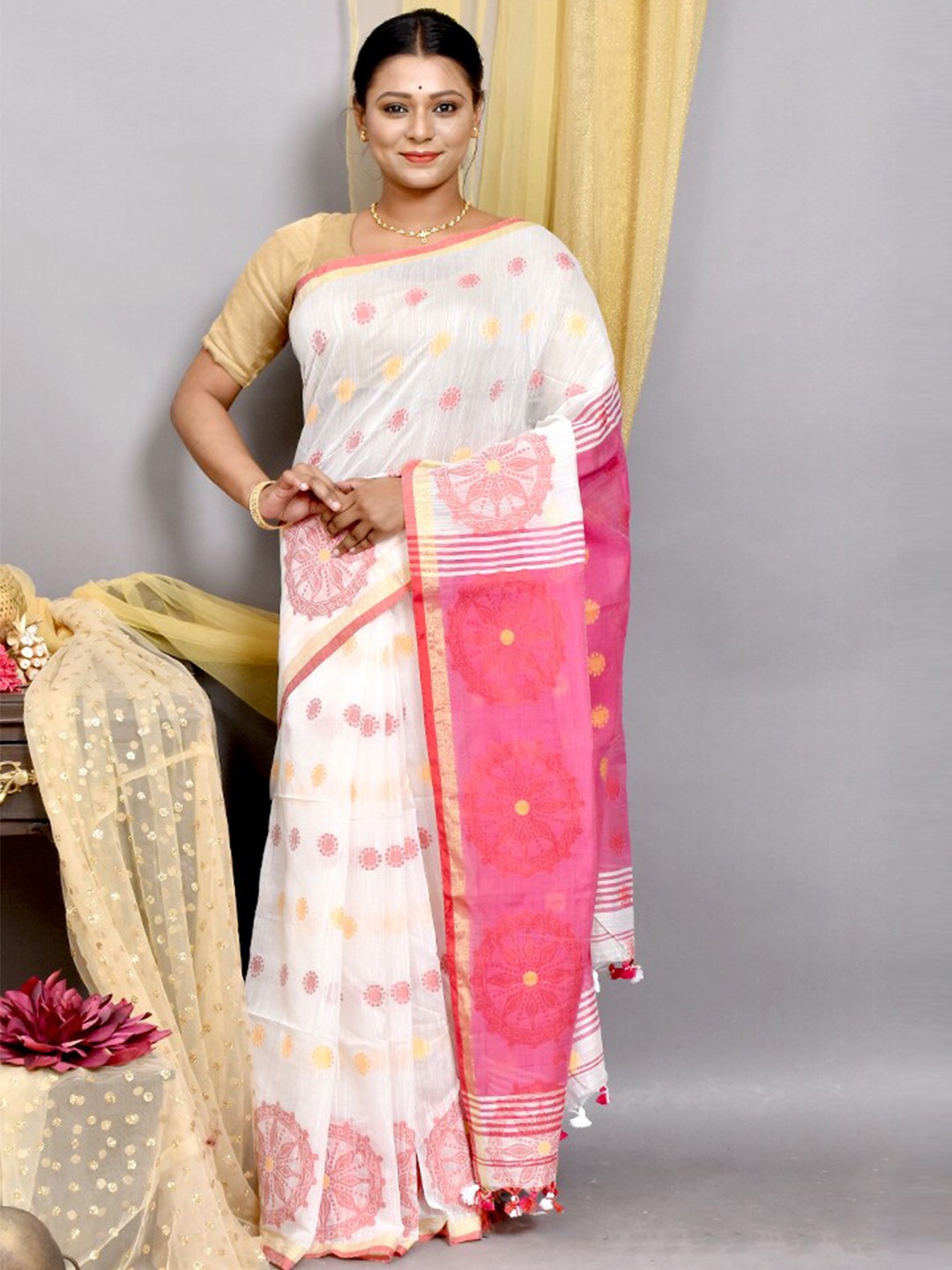 

AllSilks Woven Design Silk Blend Saree, White