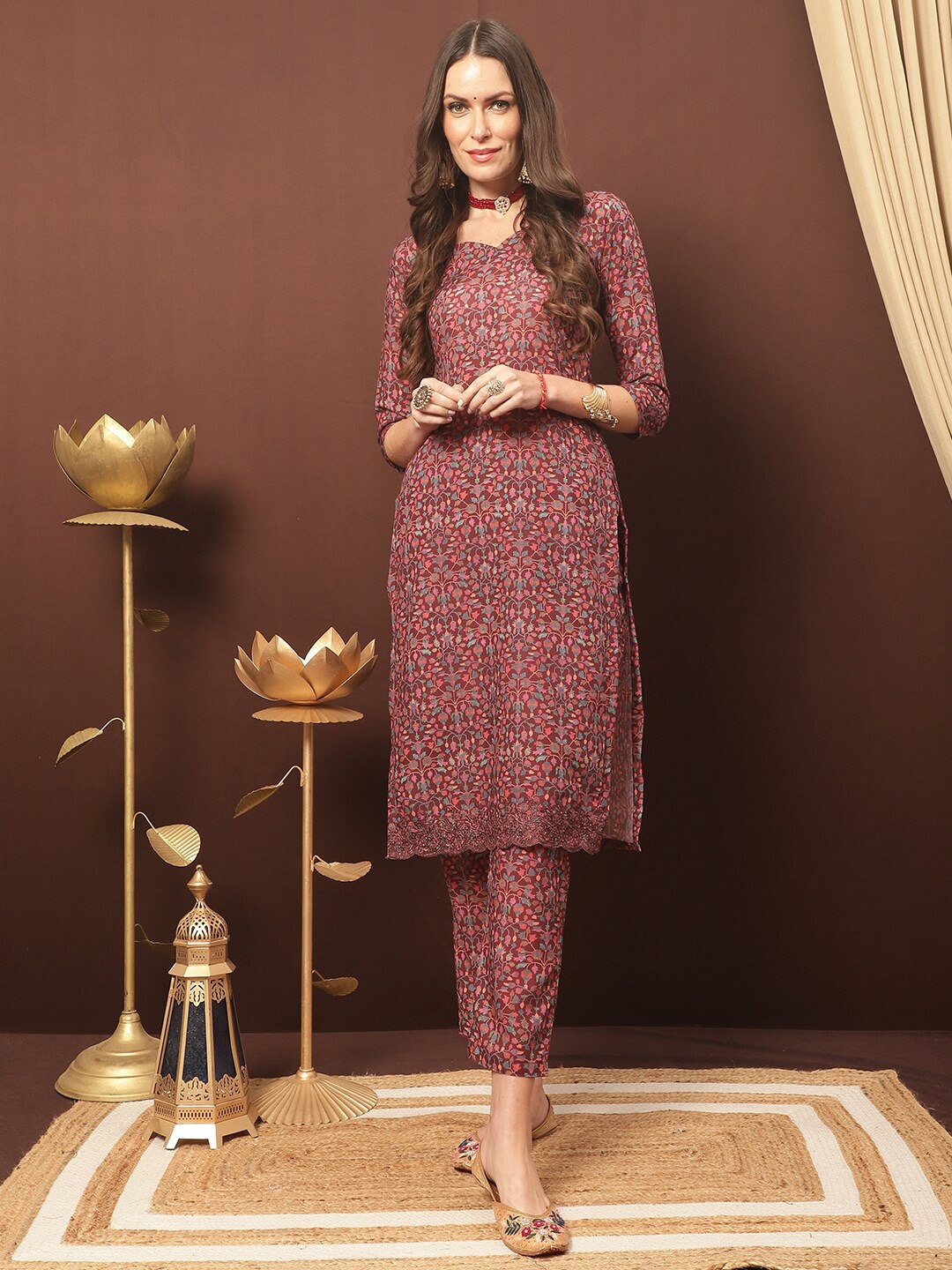 

Stylee LIFESTYLE Floral Printed Unstitched Dress Material, Maroon