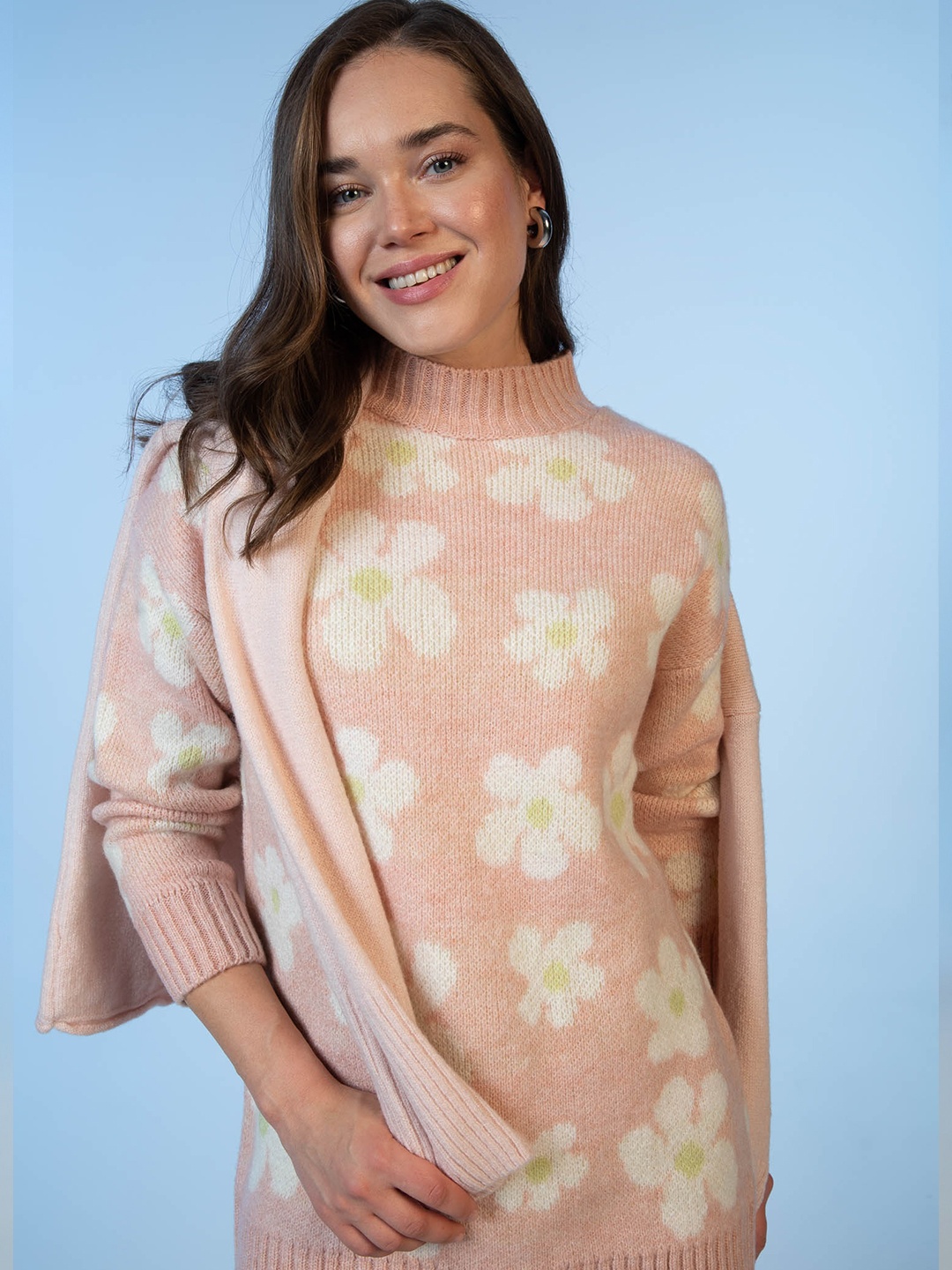 

DeFacto Women Floral Printed Turtle Neck Pullover, Pink