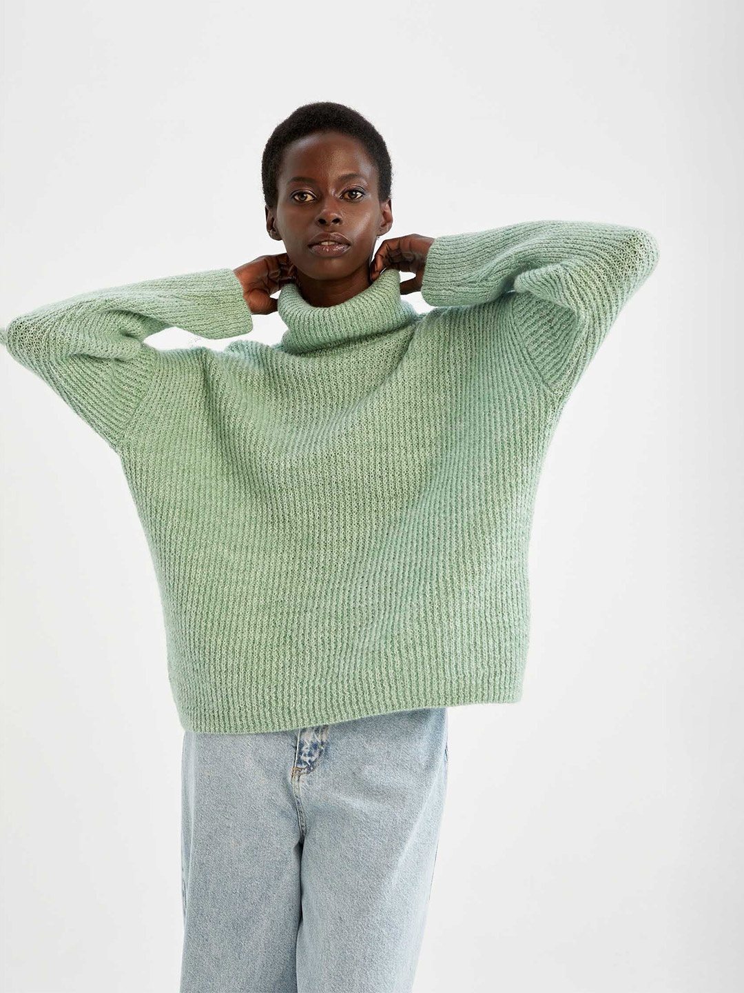 

DeFacto Women Turtle Neck Cable Knit Pullover, Green