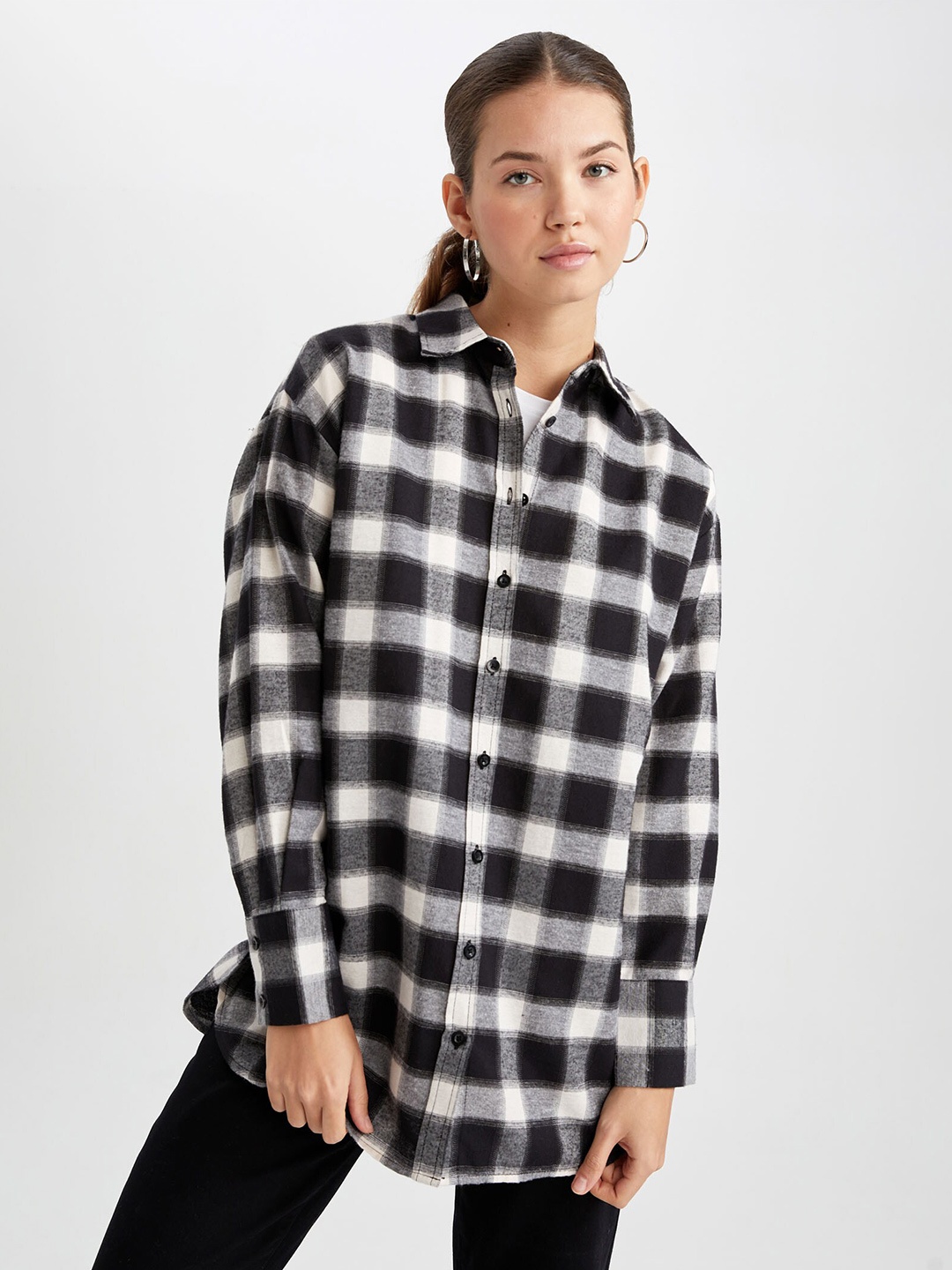 

DeFacto Women Checked Casual Shirt, Black
