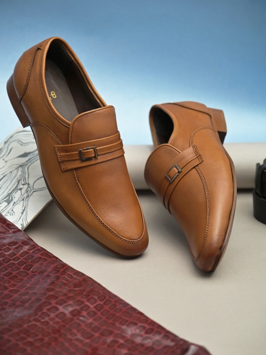 

pelle albero Men Leather Formal Loafers, Tan