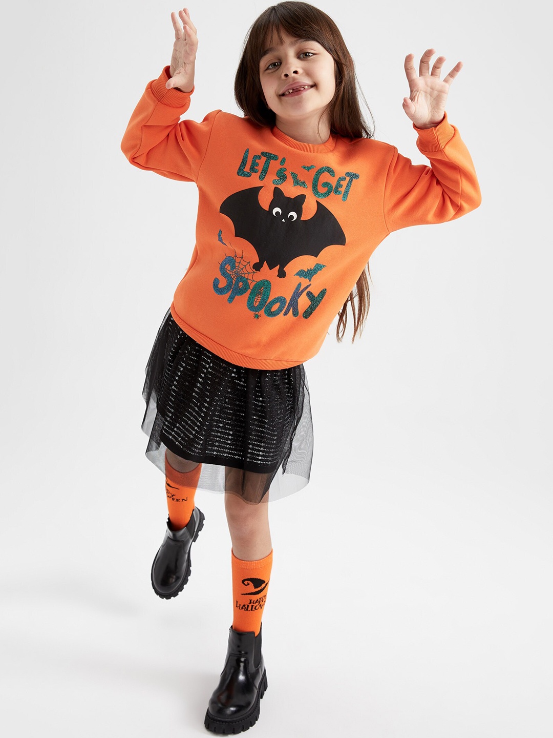 

DeFacto Girls Embellished Above Knee Skirt, Black