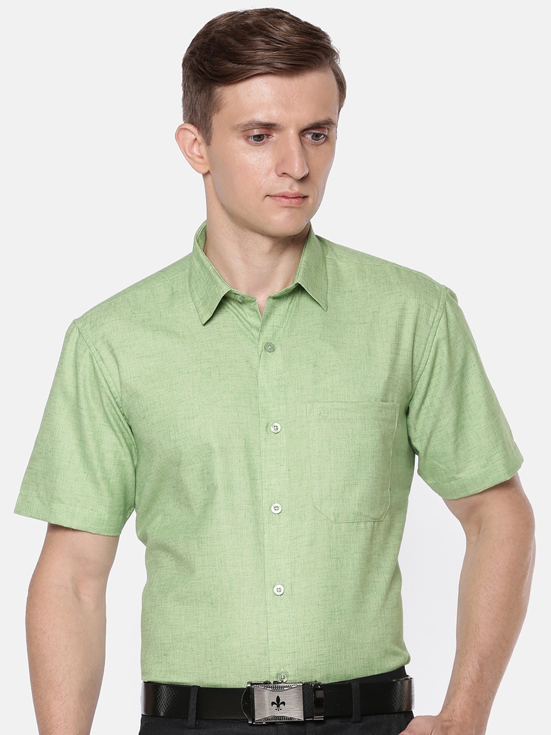 

Jansons Men Spread Collar Regular Fit Formal Shirt, Green