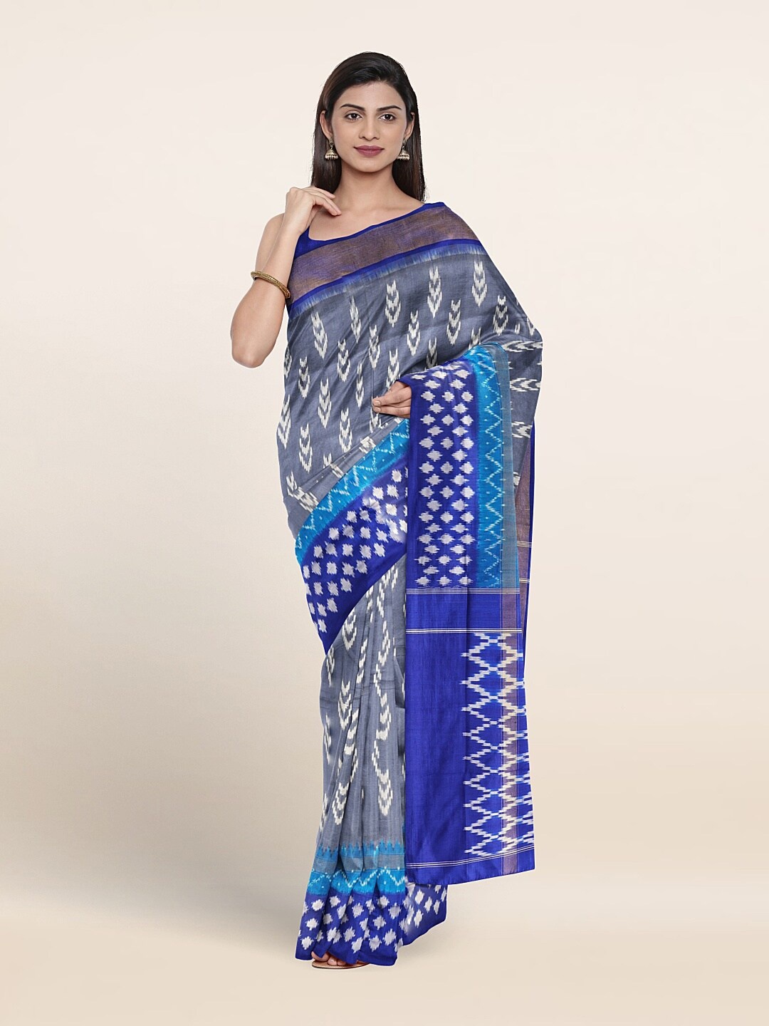 

Pothys Zari Pure Silk Saree, Grey