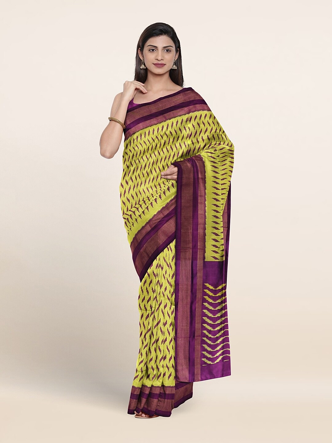 

Pothys Printed Pure Silk Saree, Green