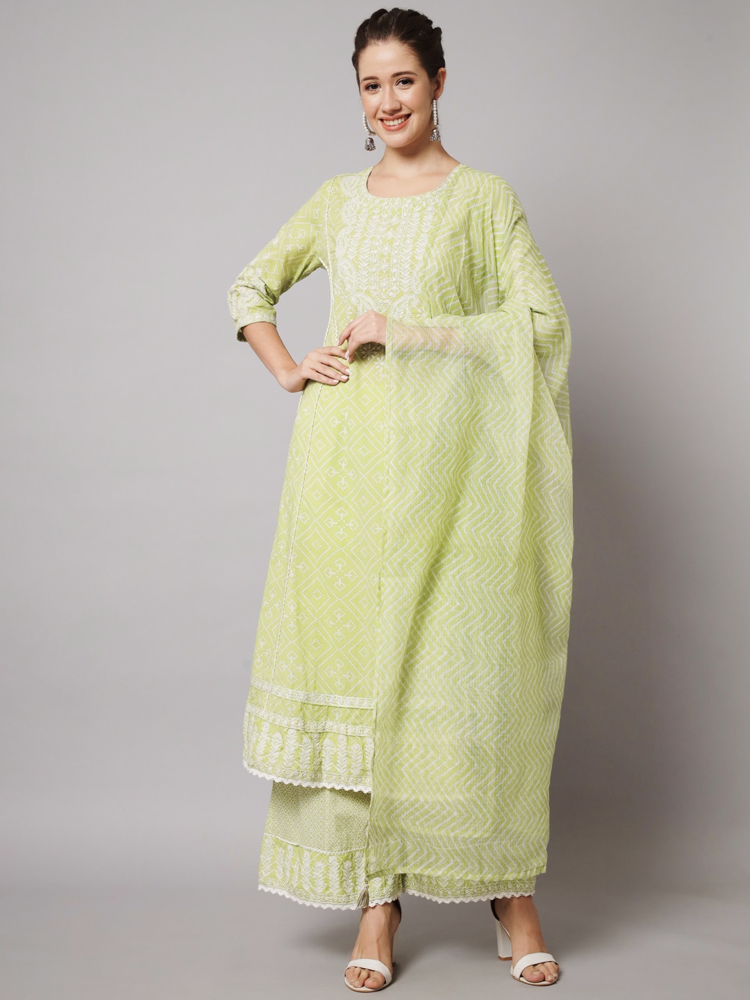 

KALINI Bandhani Printed Thread Work Kurta with Palazzos & Dupatta, Green