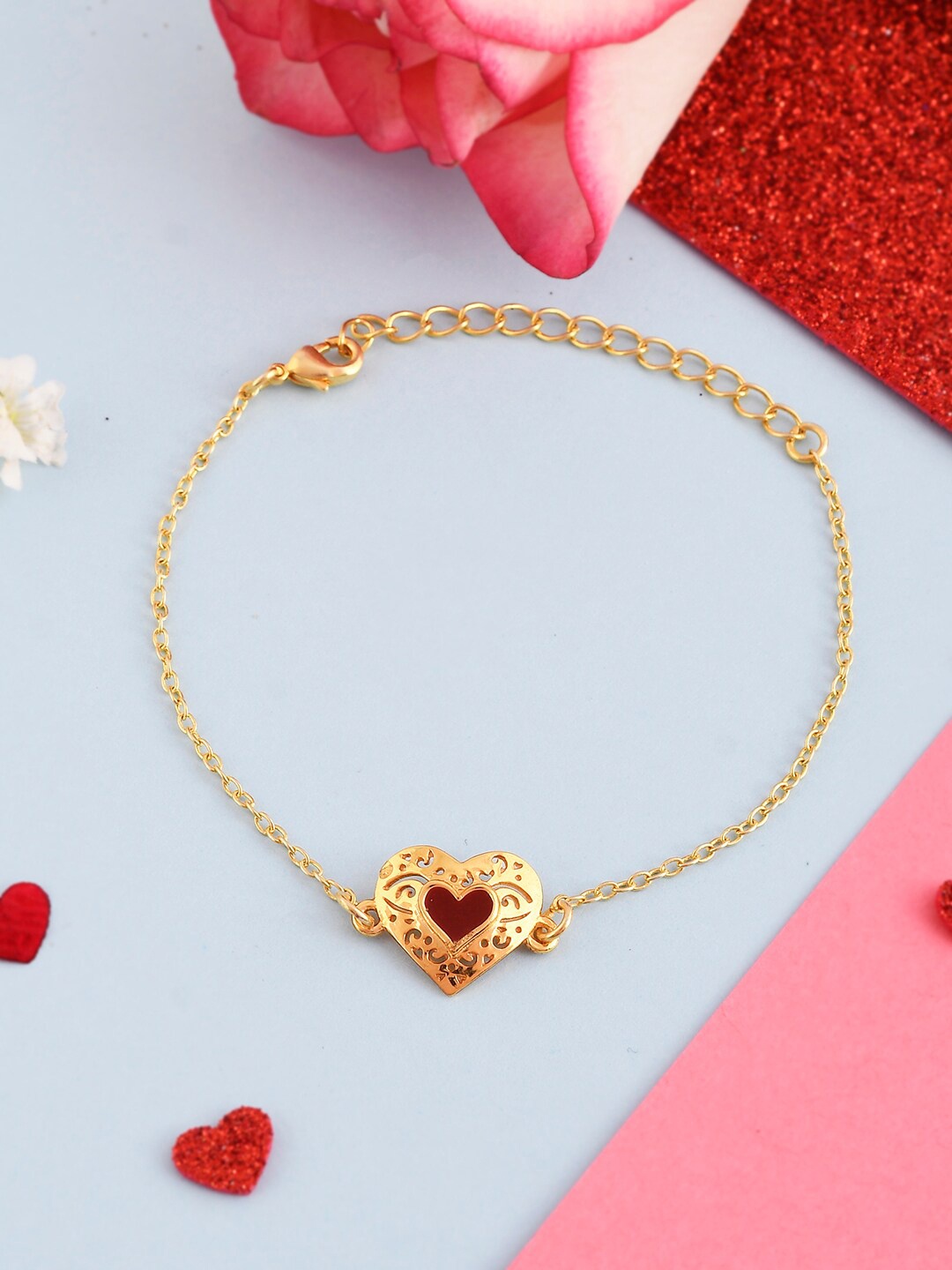 

Voylla Women Brass Gold-Plated Valentine's Day Collection Cutwork Hearts Link Bracelet