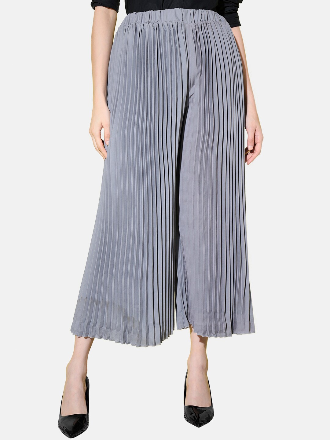 

BUY NEW TREND Women Flared Knitted Palazzos, Grey