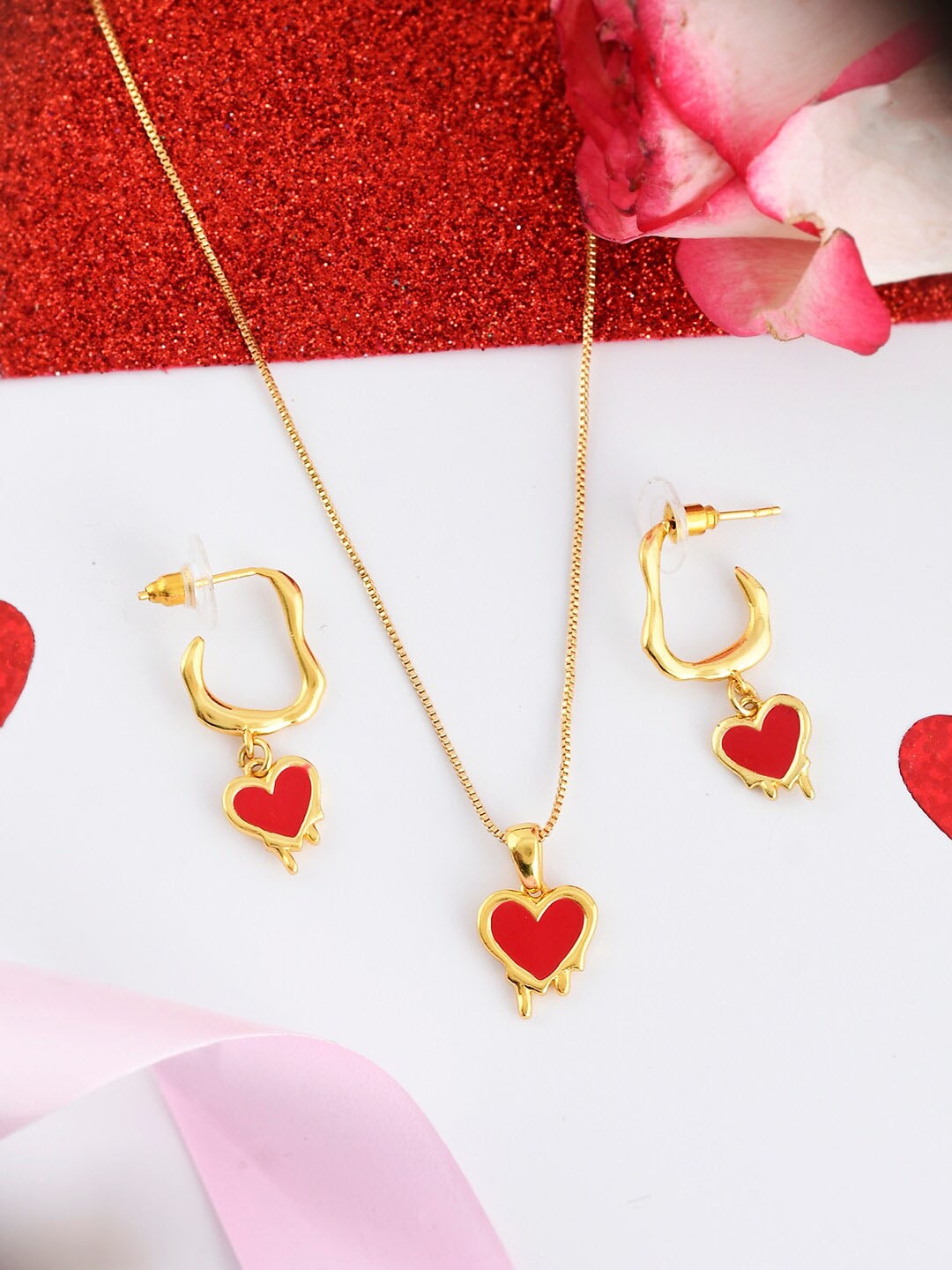 

Voylla Gold-Plated Hearts Pendant Set, Red