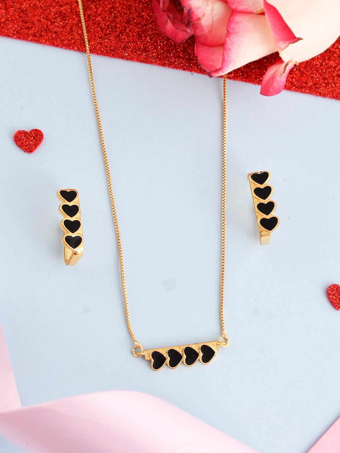 

Voylla Gold-Plated Heart Shaped Stones-Studded Jewellery Set, Black