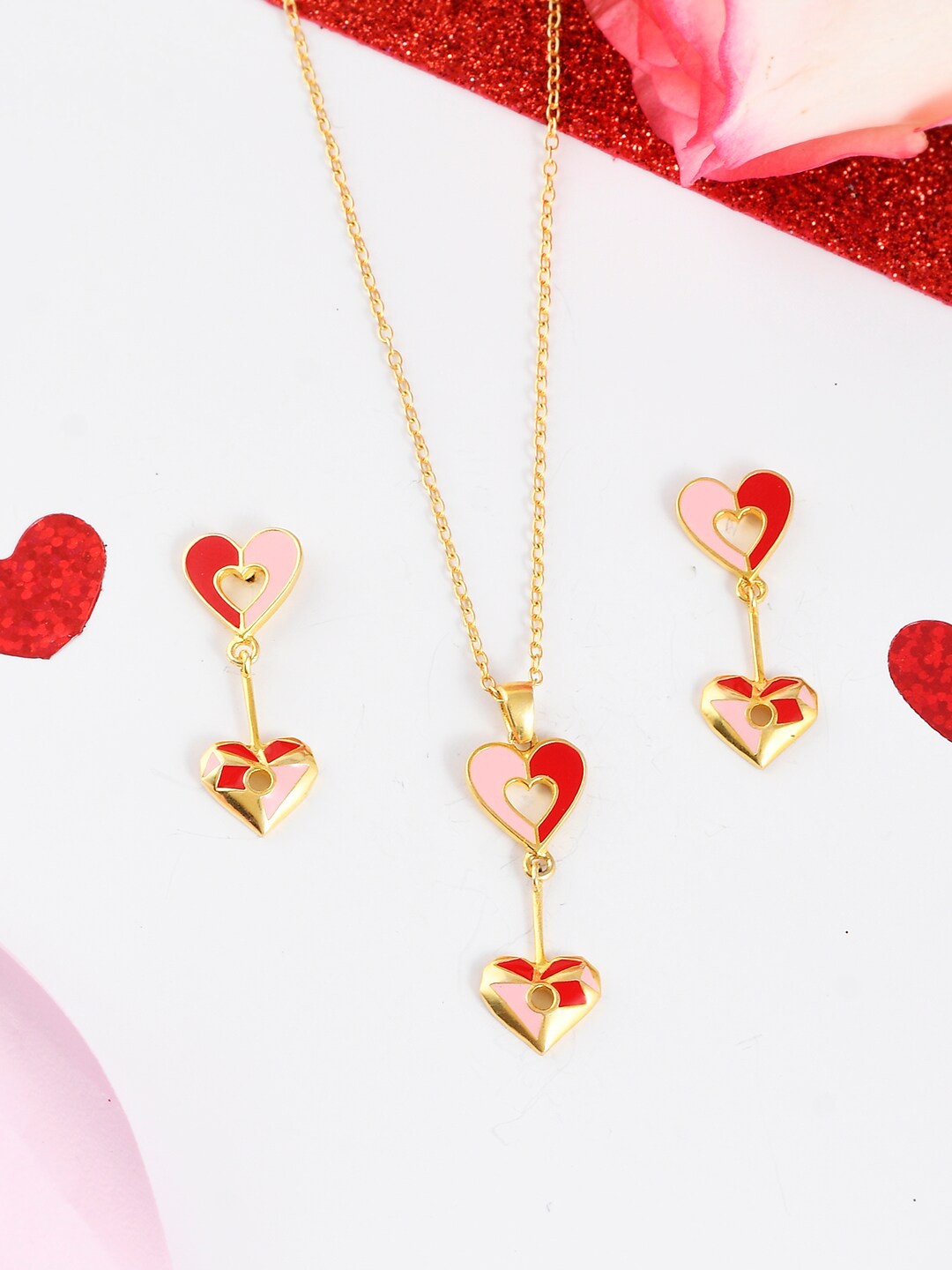 

Voylla Gold-Plated Hearts Pendant Set