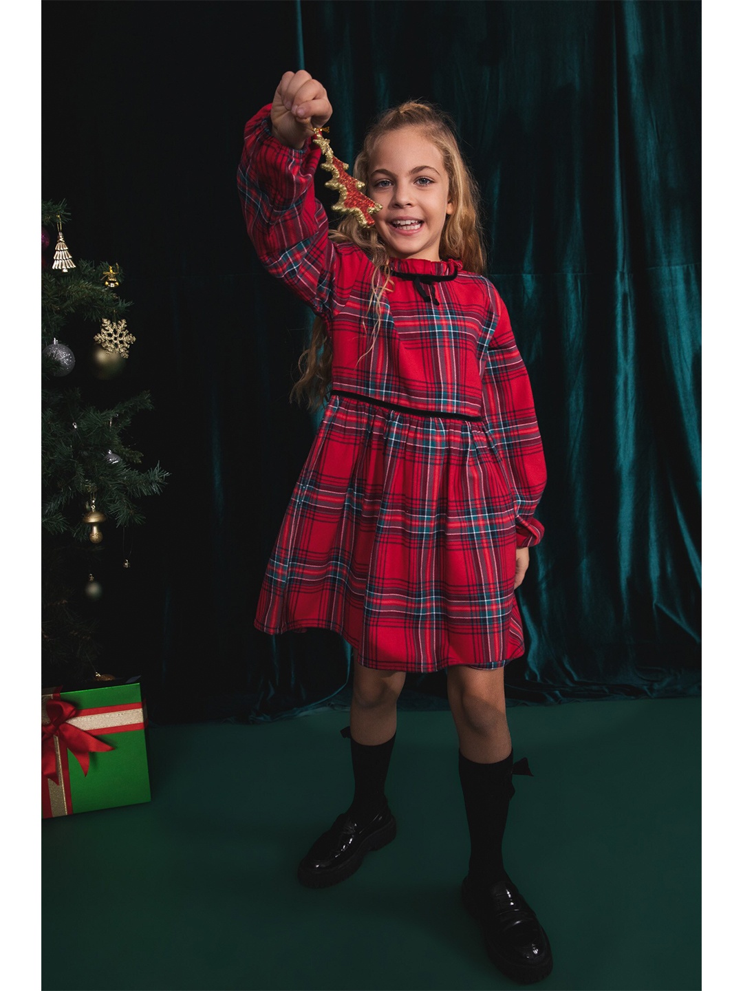 

DeFacto Girls Checked High Neck Pure Cotton Fit & Flare Dress, Red