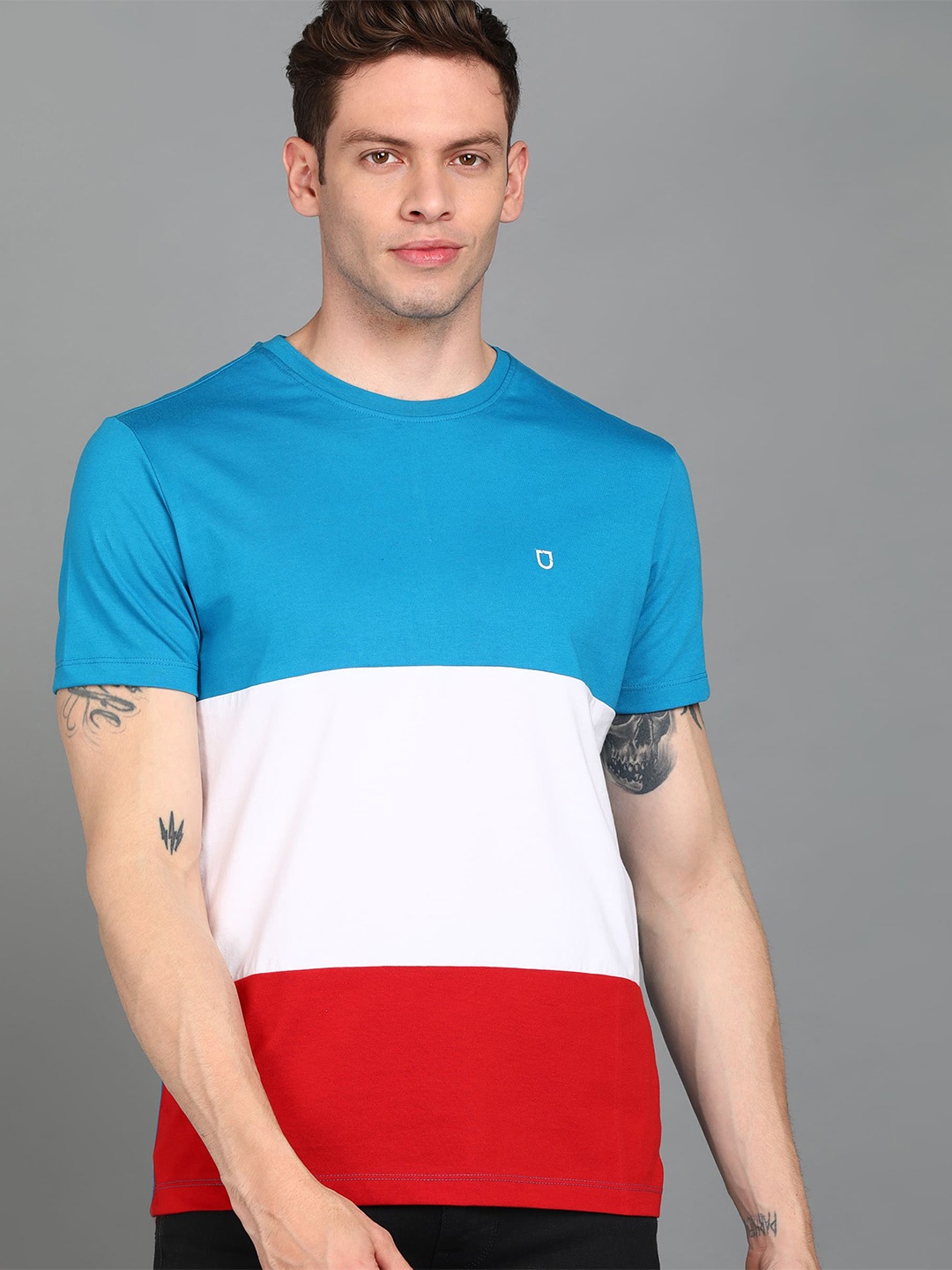 

Urbano Fashion Men Colourblocked Slim Fit Cotton T-shirt, Blue