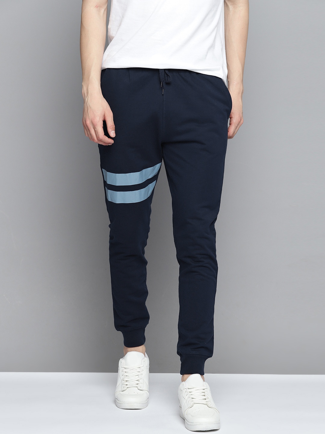 

Mast & Harbour Men Striped Regular Fit Joggers, Navy blue
