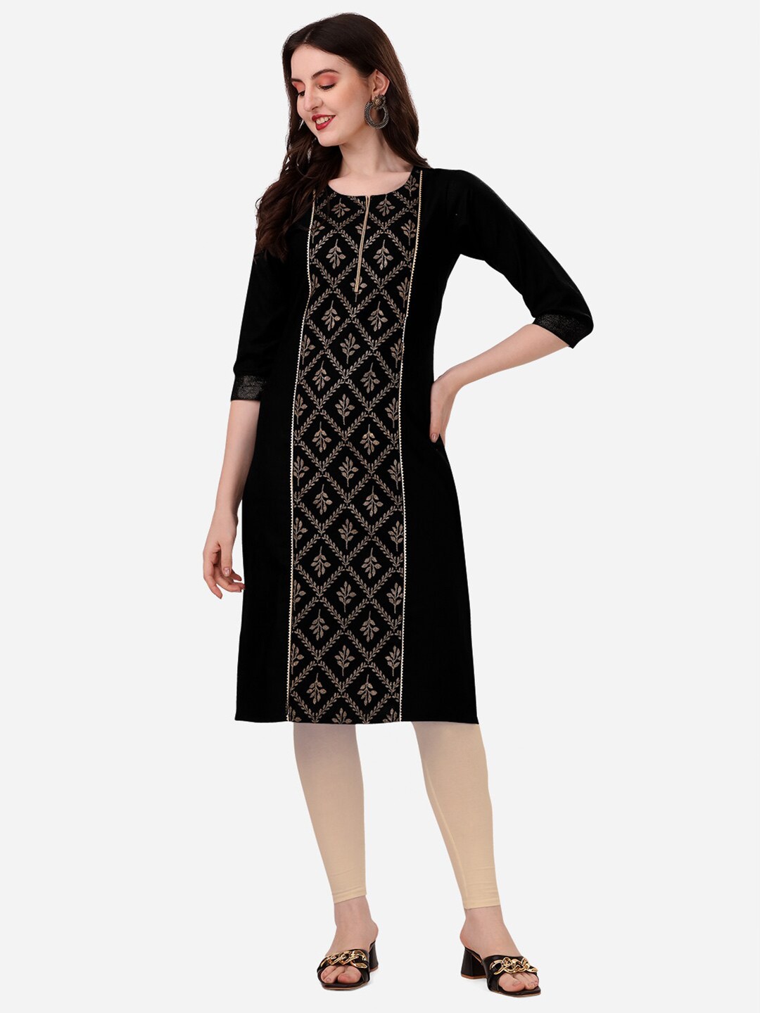 

HERE&NOW Women Black Floral Printed Floral Kurta