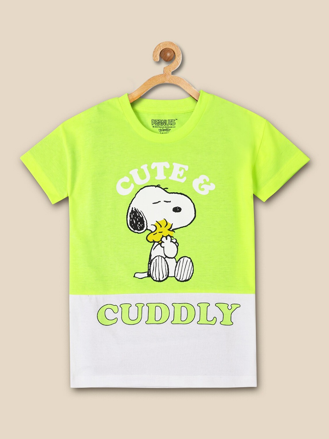 

Kids Ville Girls Snoopy Printed Cotton T-shirt, Green