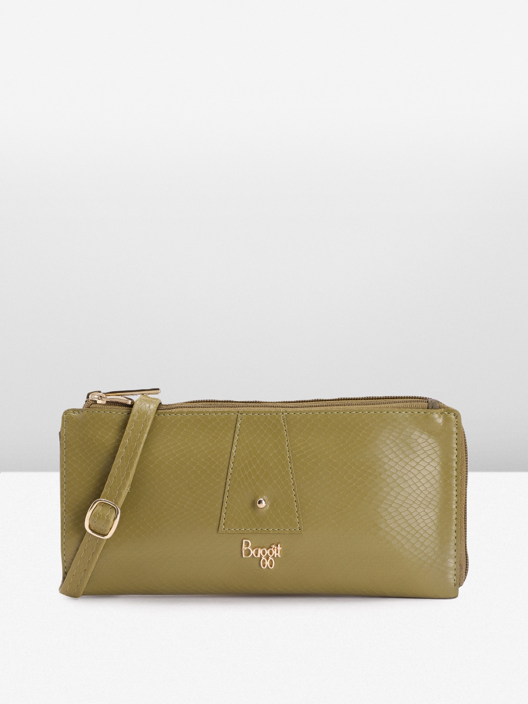 

Baggit Women Snake Textured Zip Around Wallet, Olive