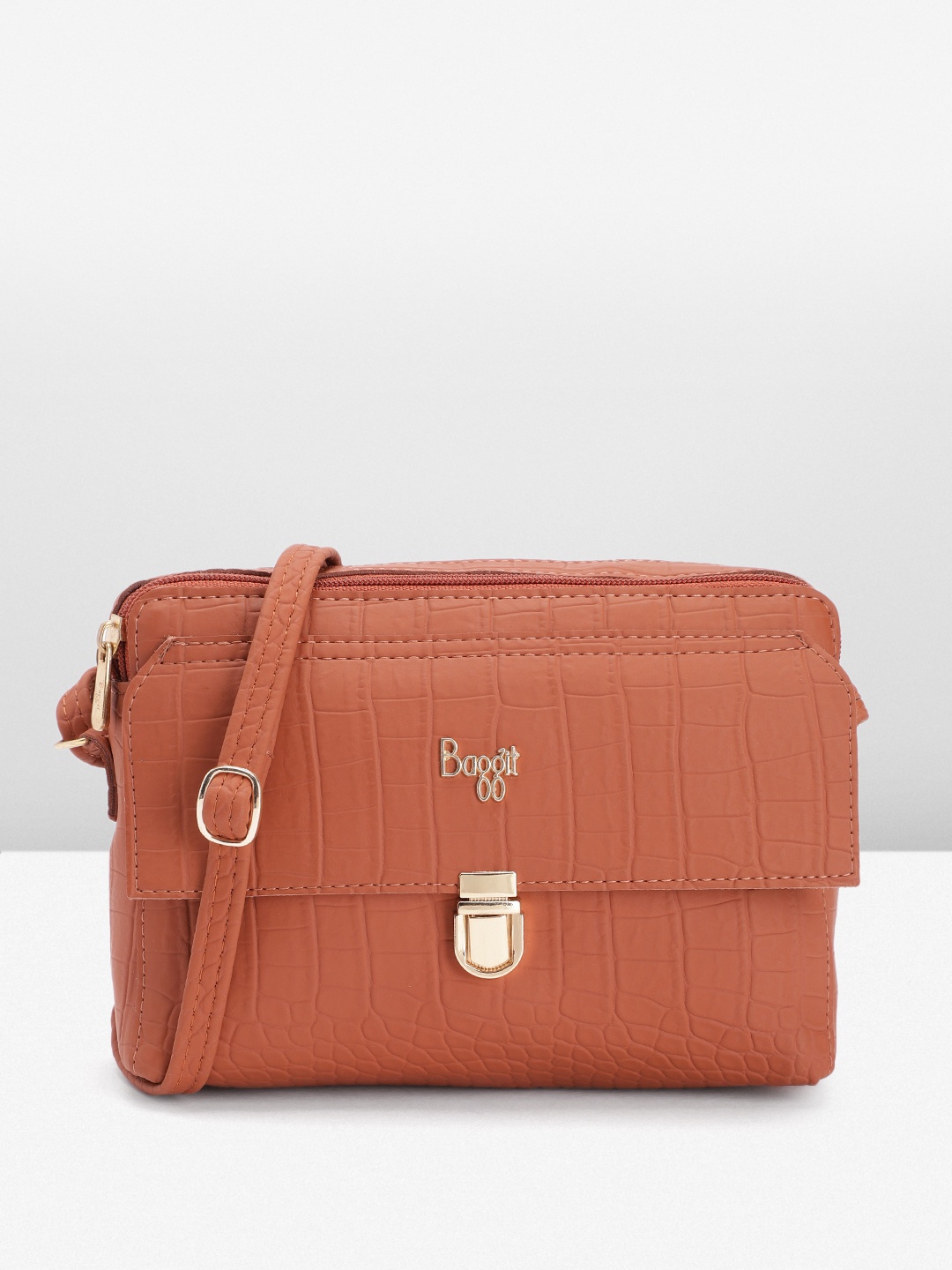 

Baggit Textured Sling Bag, Tan