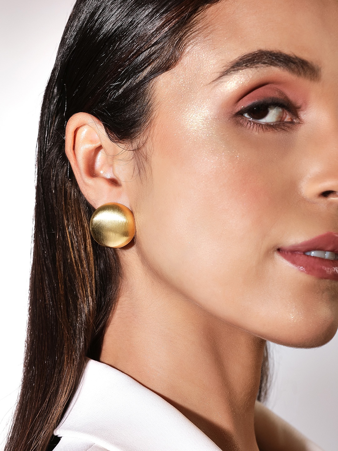 

Rubans Voguish Gold-Plated Oval shaped Studs Earrings