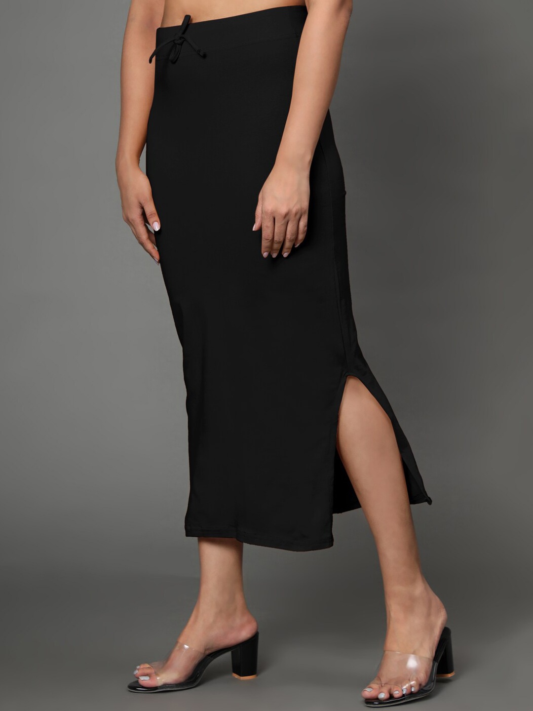 

Jaanvi Mermaid-Fit Stretchable Saree Shapewear with Side Slit, Black