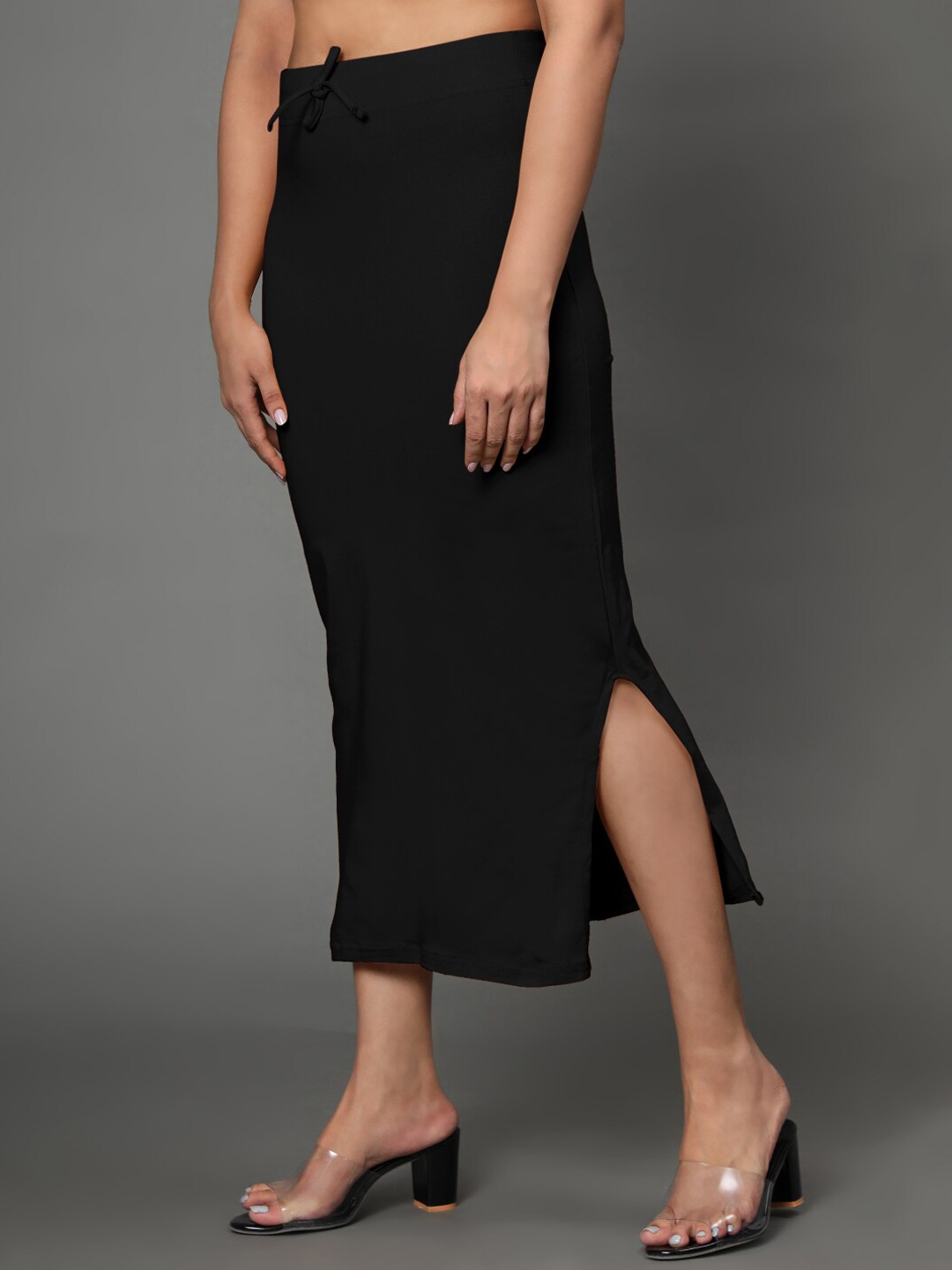 

Jaanvi Mermaid-Fit Stretchable Saree Shapewear with Side Slit, Black