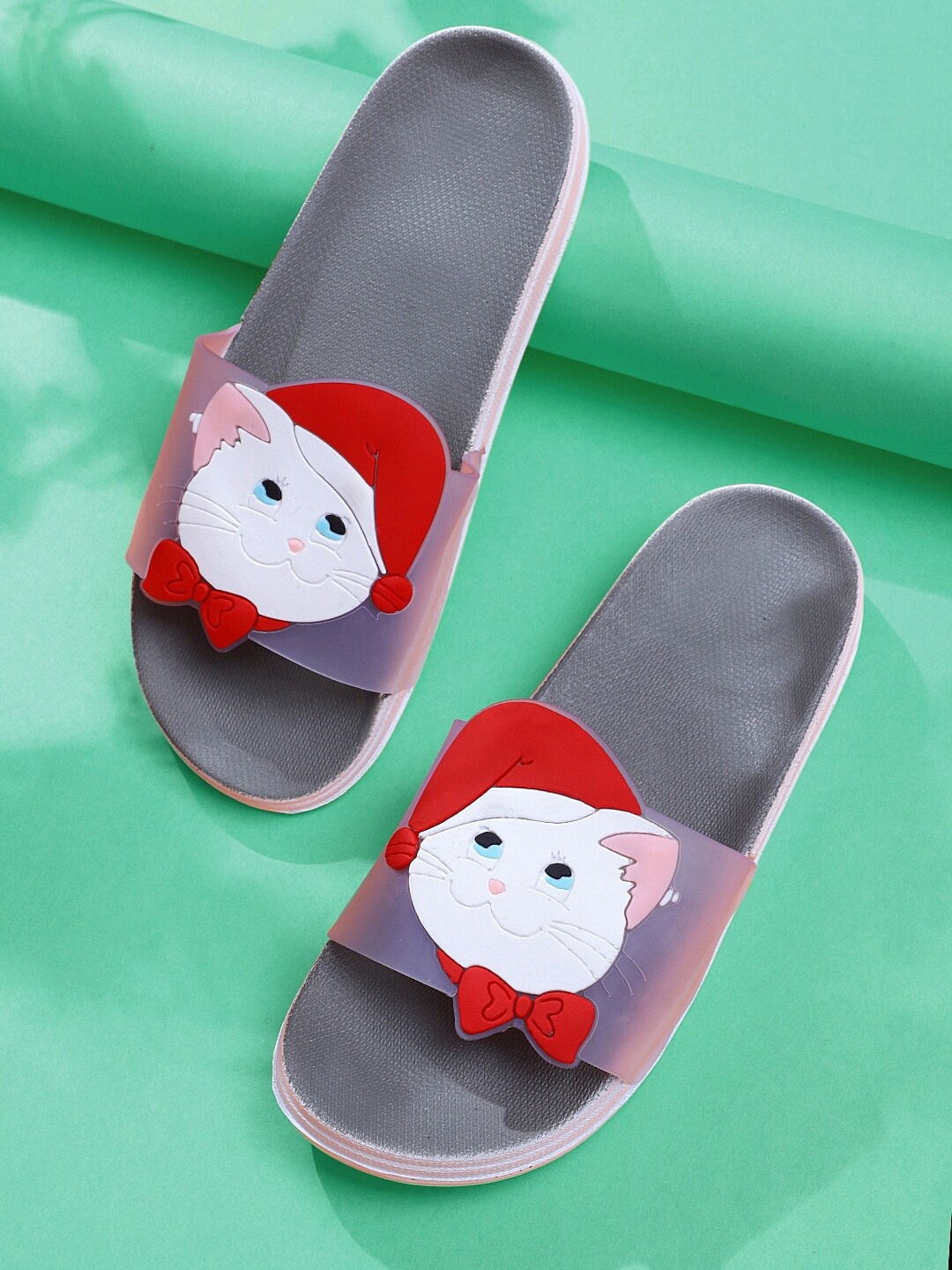 

Pampy Angel Women Colourblocked Rubber Sliders, Grey