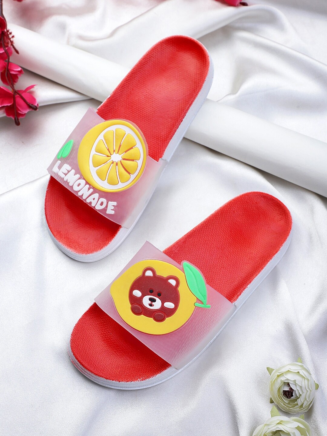 

Pampy Angel Women Printed Rubber Sliders, Red