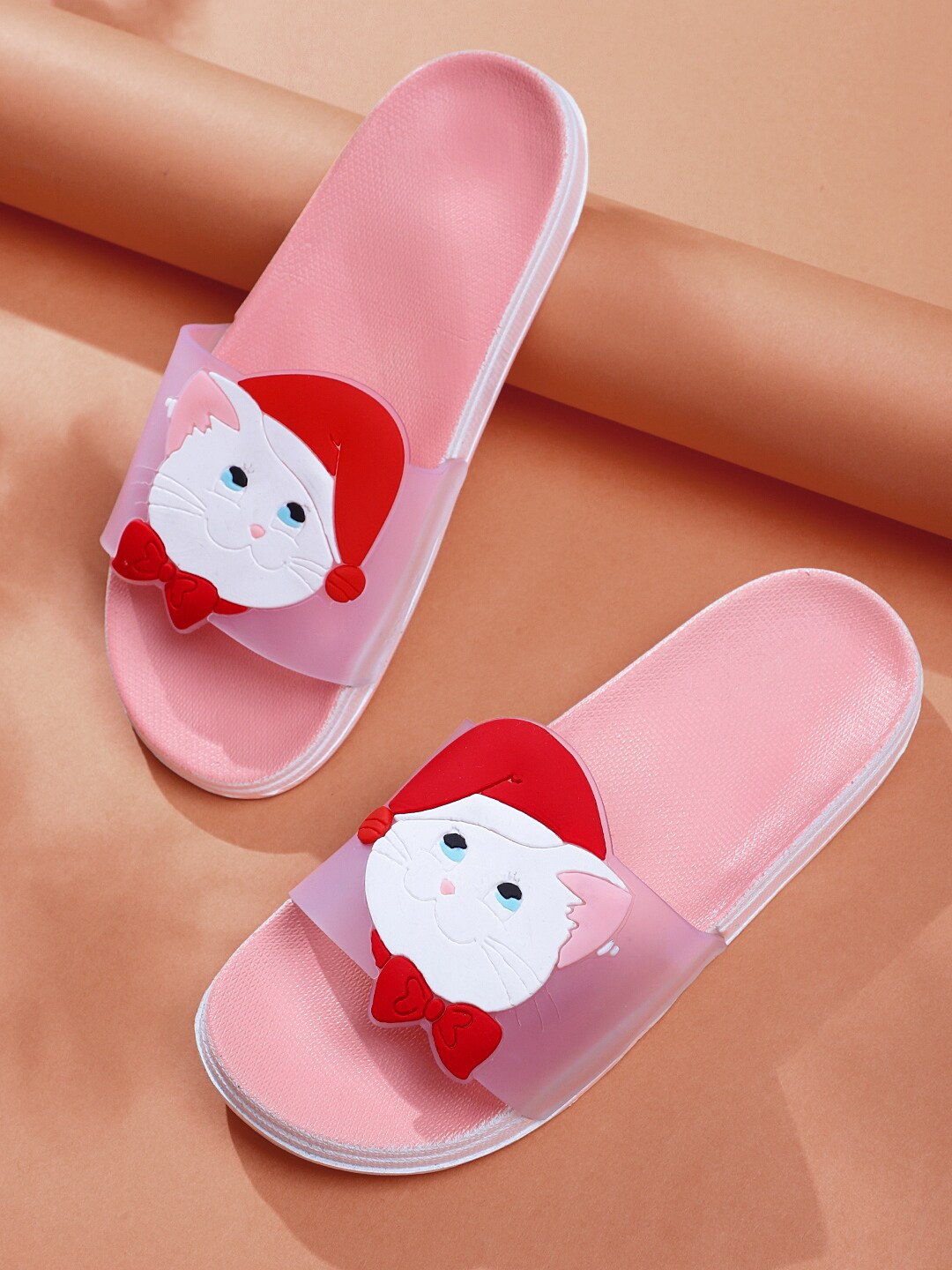 

Pampy Angel Women Self Design Rubber Sliders, Pink